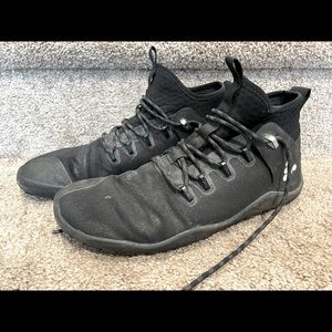 Vivobarefoot Magna Trail Sz40 Black Barefoot Shoes